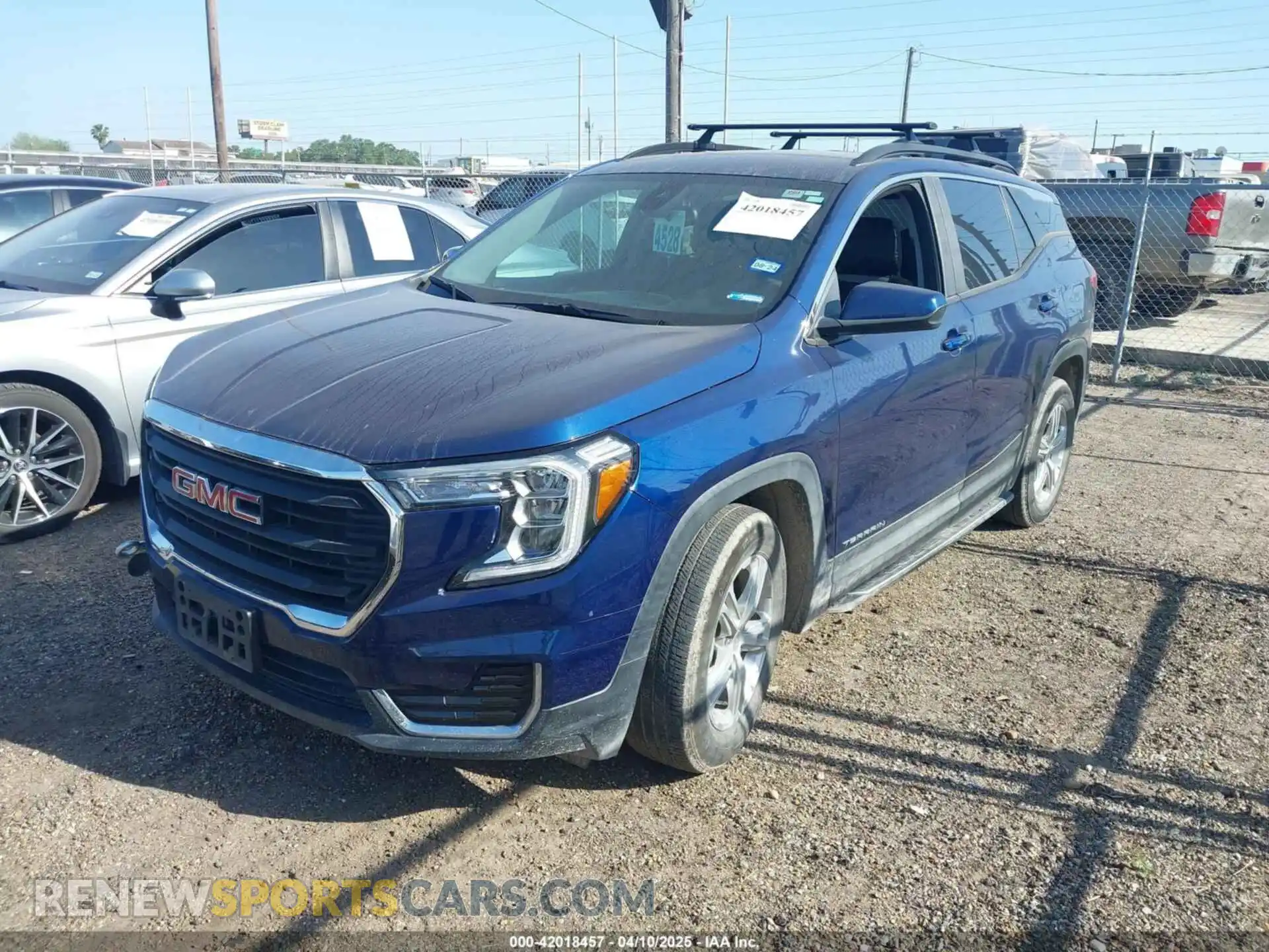 2 Photograph of a damaged car 3GKALMEV8NL262340 GMC TERRAIN 2022