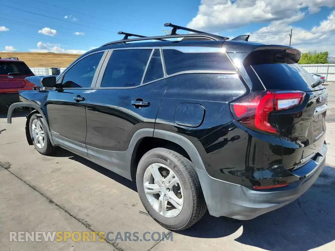 2 Photograph of a damaged car 3GKALMEV8NL302268 GMC TERRAIN 2022