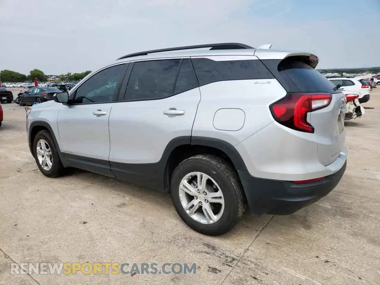 2 Photograph of a damaged car 3GKALMEV9NL121650 GMC TERRAIN 2022
