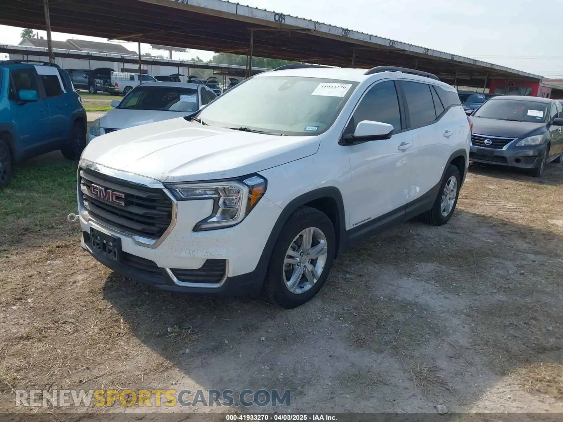 2 Photograph of a damaged car 3GKALMEV9NL145866 GMC TERRAIN 2022