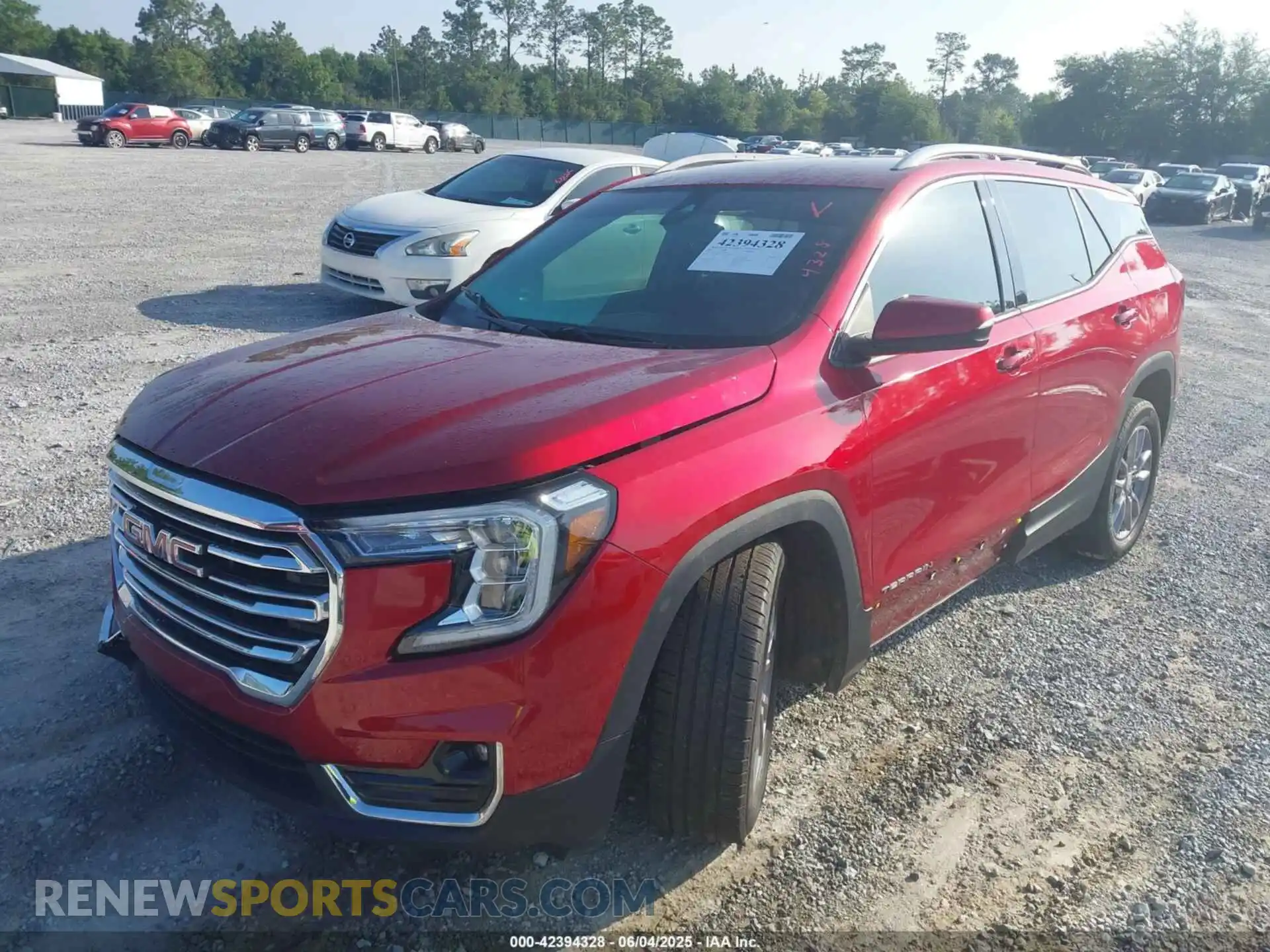 2 Photograph of a damaged car 3GKALPEV0NL157907 GMC TERRAIN 2022