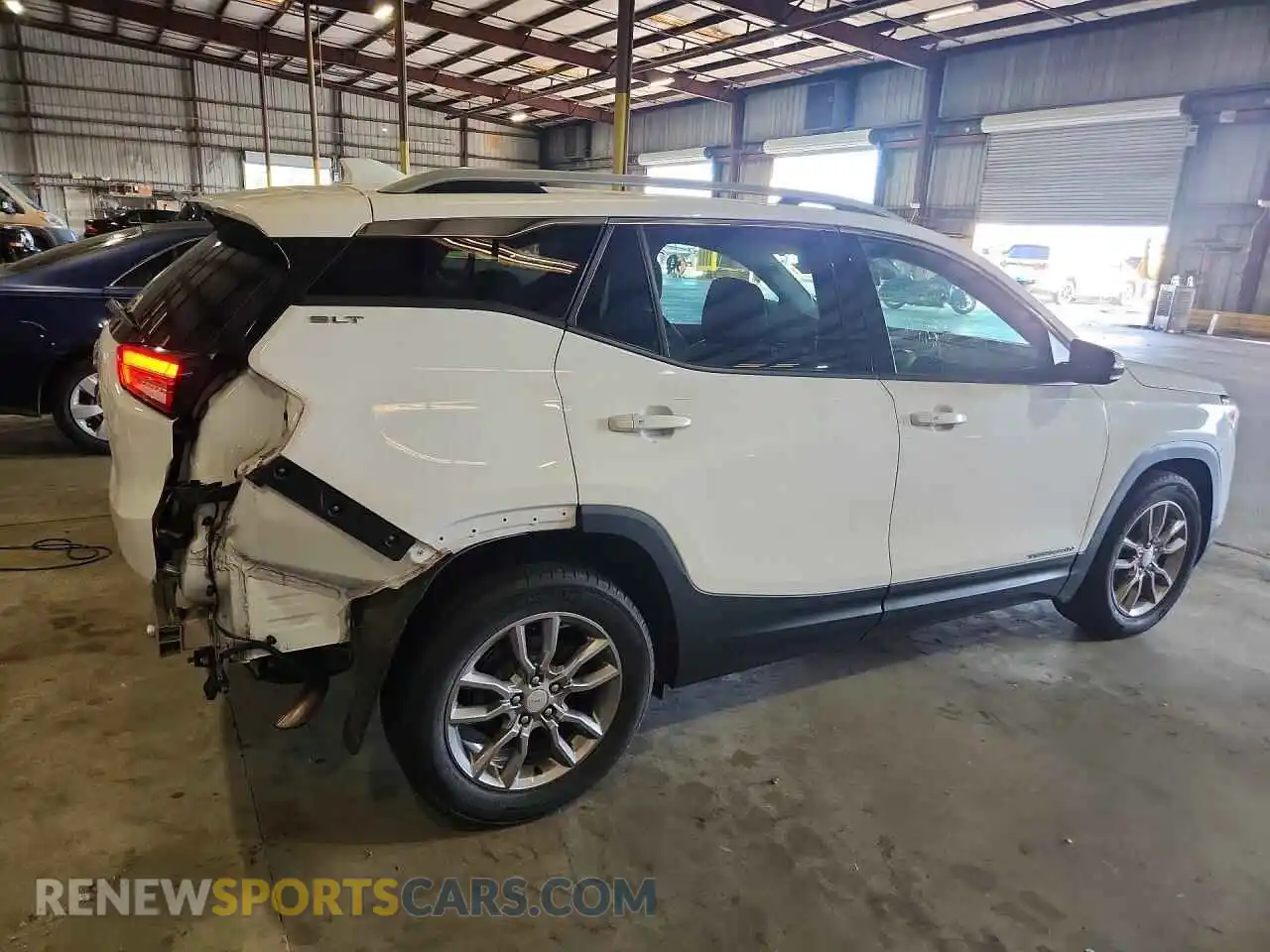 3 Photograph of a damaged car 3GKALPEV3NL285249 GMC TERRAIN 2022