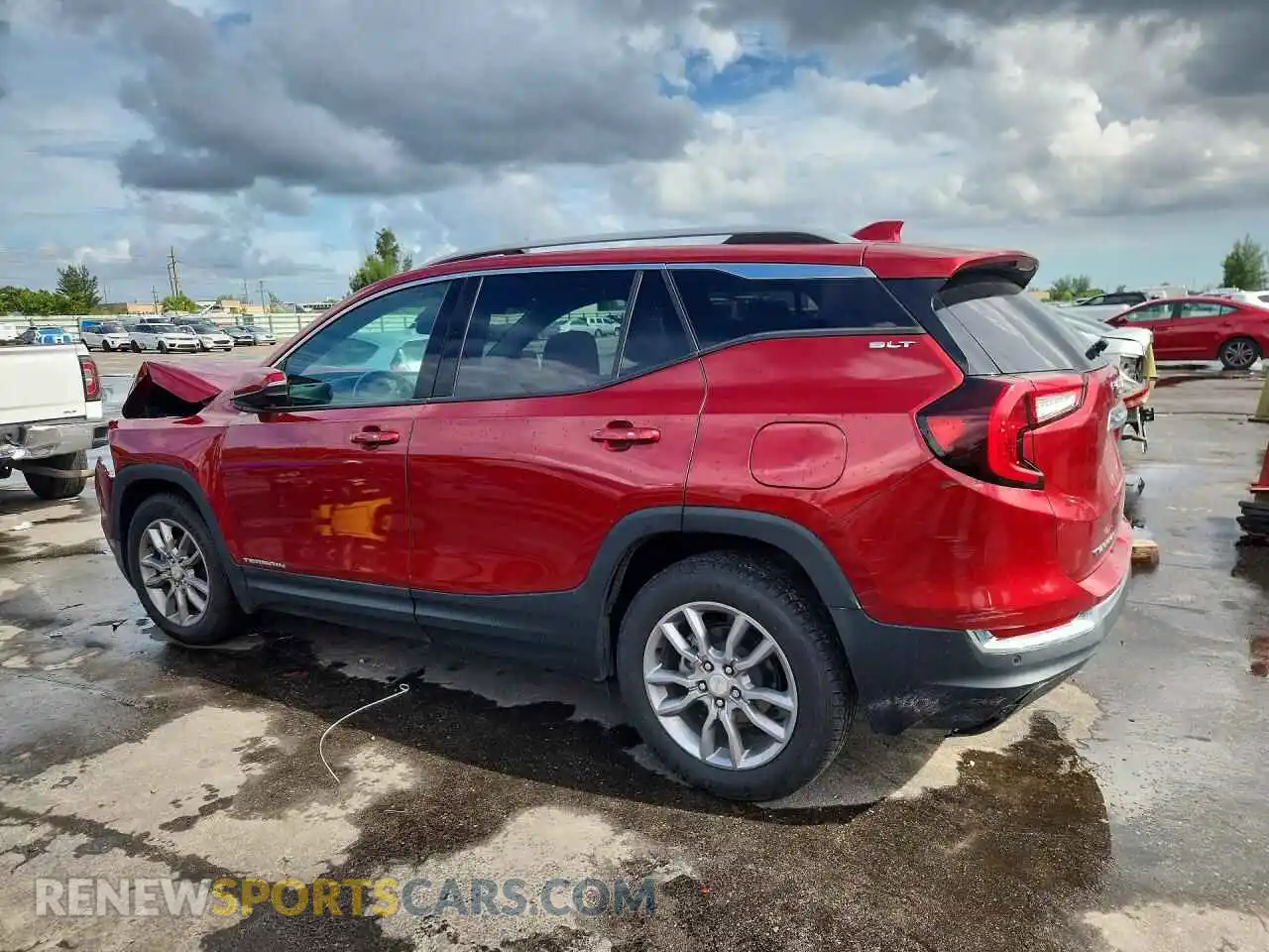 2 Photograph of a damaged car 3GKALPEV7NL163610 GMC TERRAIN 2022