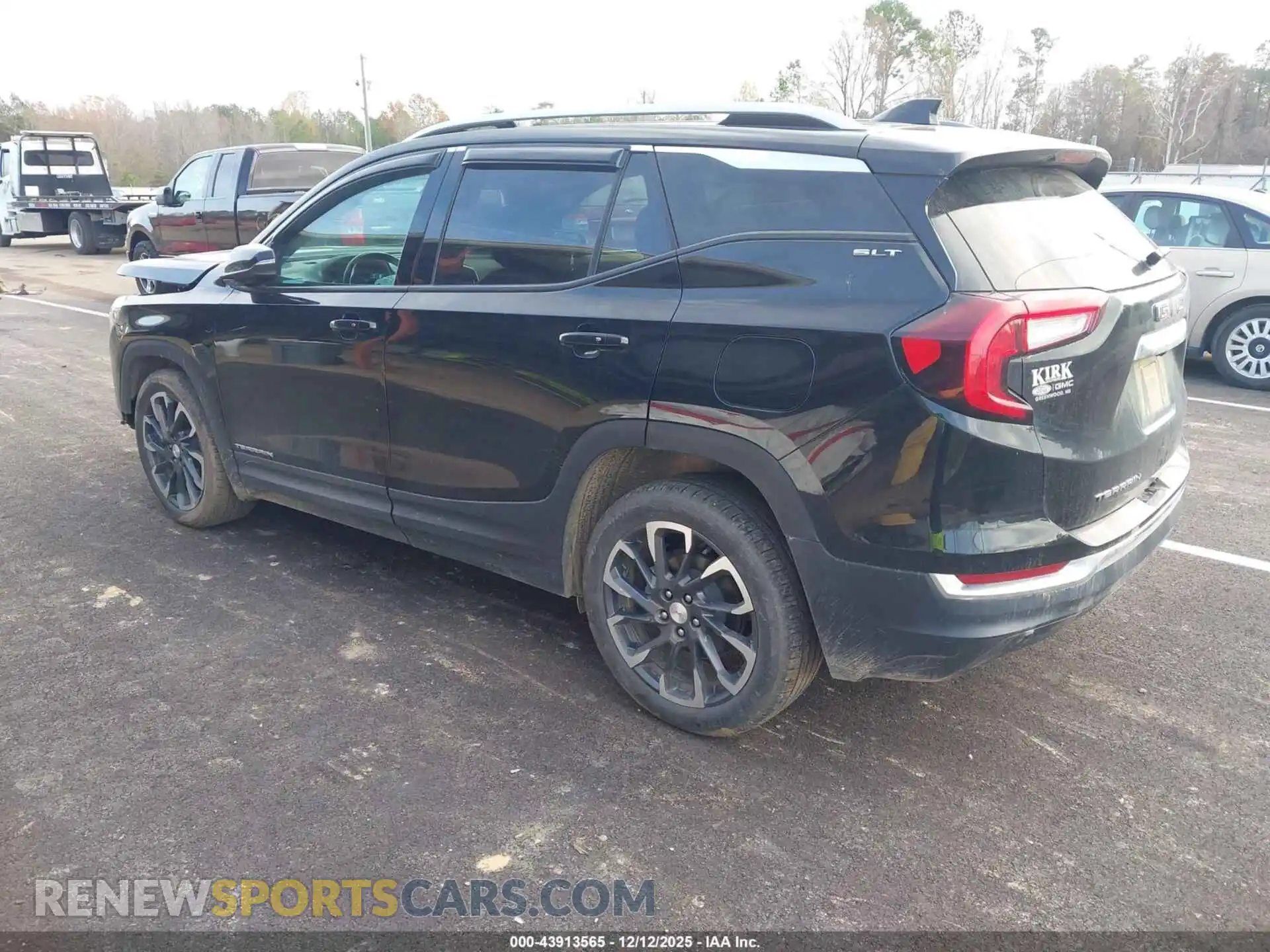 3 Photograph of a damaged car 3GKALPEV7NL169889 GMC TERRAIN 2022
