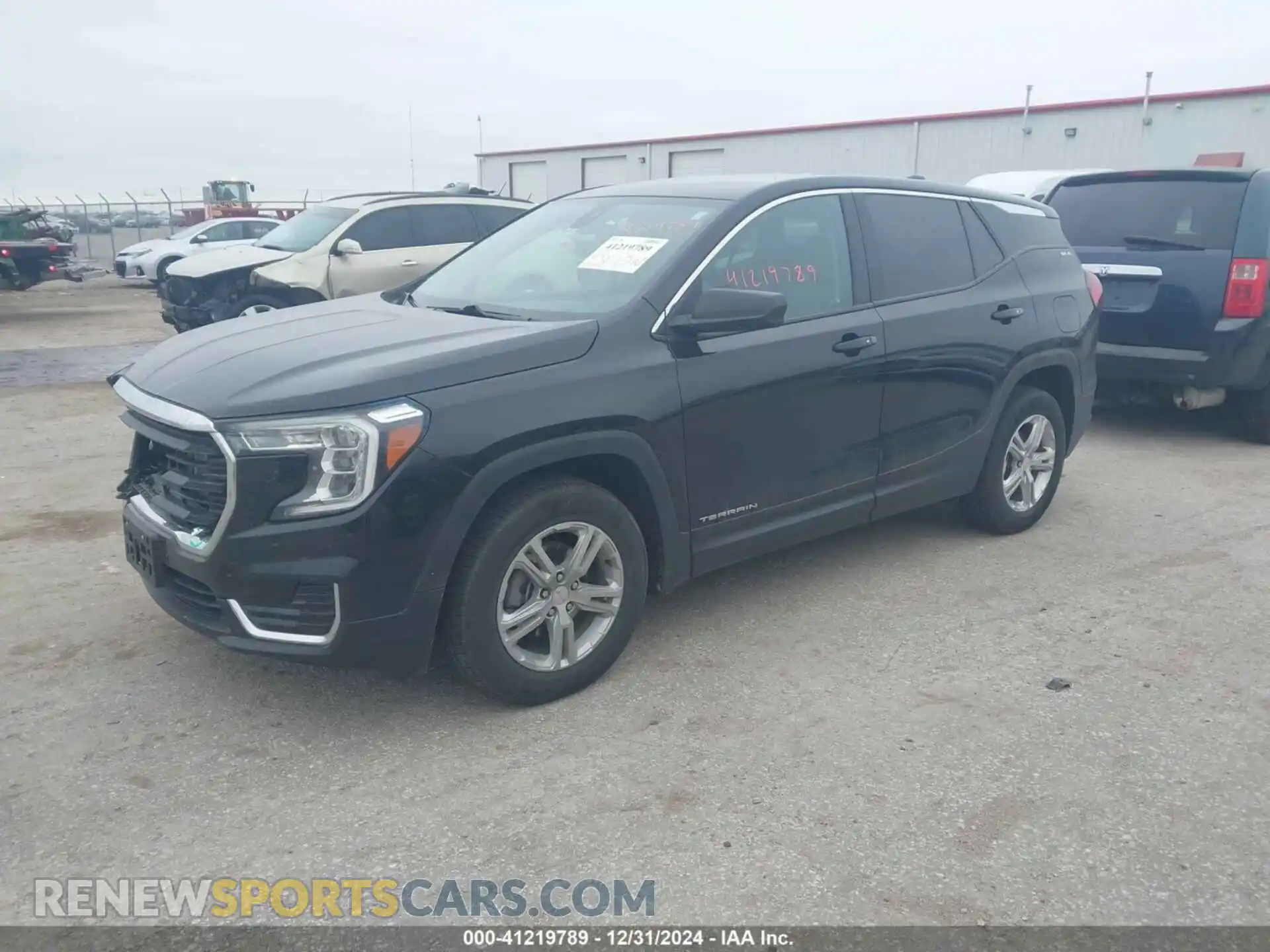 2 Фотография поврежденного автомобиля 3GKALTEV0NL168401 GMC TERRAIN 2022