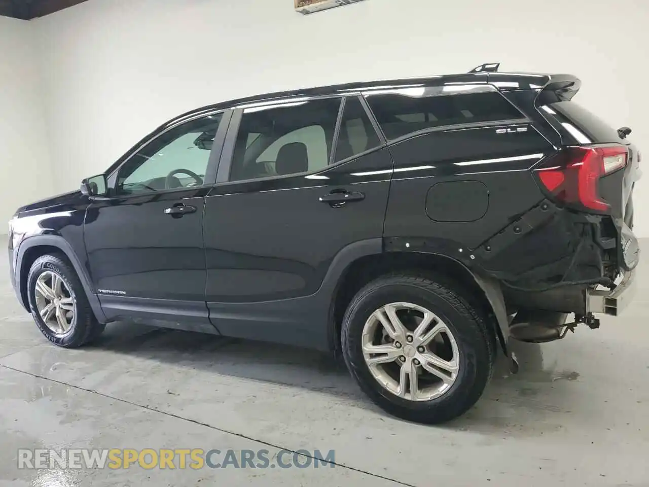 2 Photograph of a damaged car 3GKALTEV2NL177262 GMC TERRAIN 2022