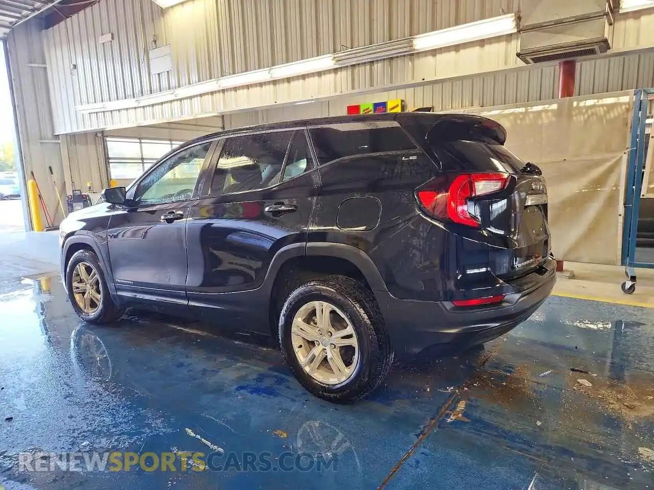 2 Photograph of a damaged car 3GKALTEV3NL232060 GMC TERRAIN 2022