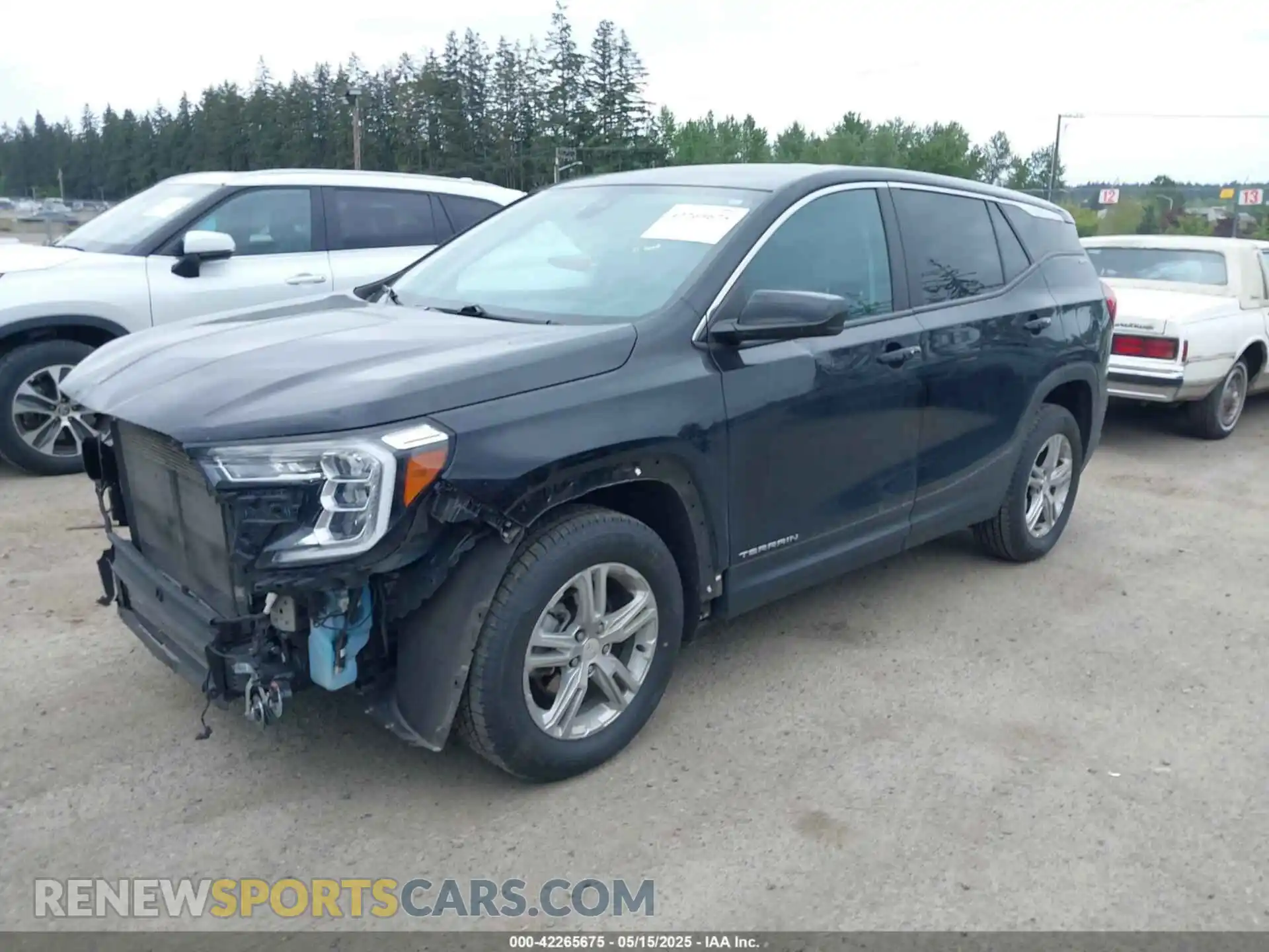 2 Photograph of a damaged car 3GKALTEV6NL167902 GMC TERRAIN 2022