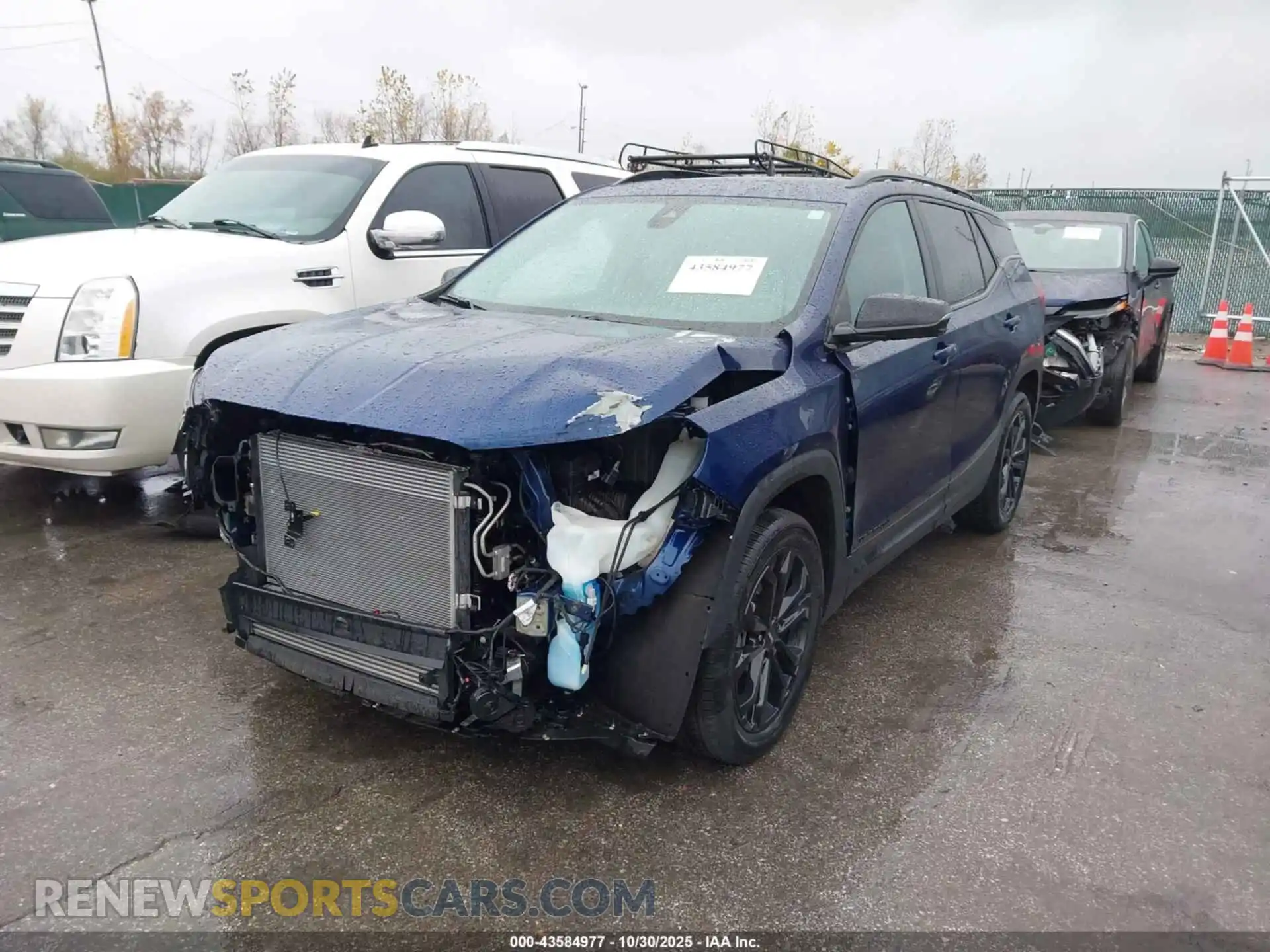 2 Photograph of a damaged car 3GKALTEV6NL285903 GMC TERRAIN 2022