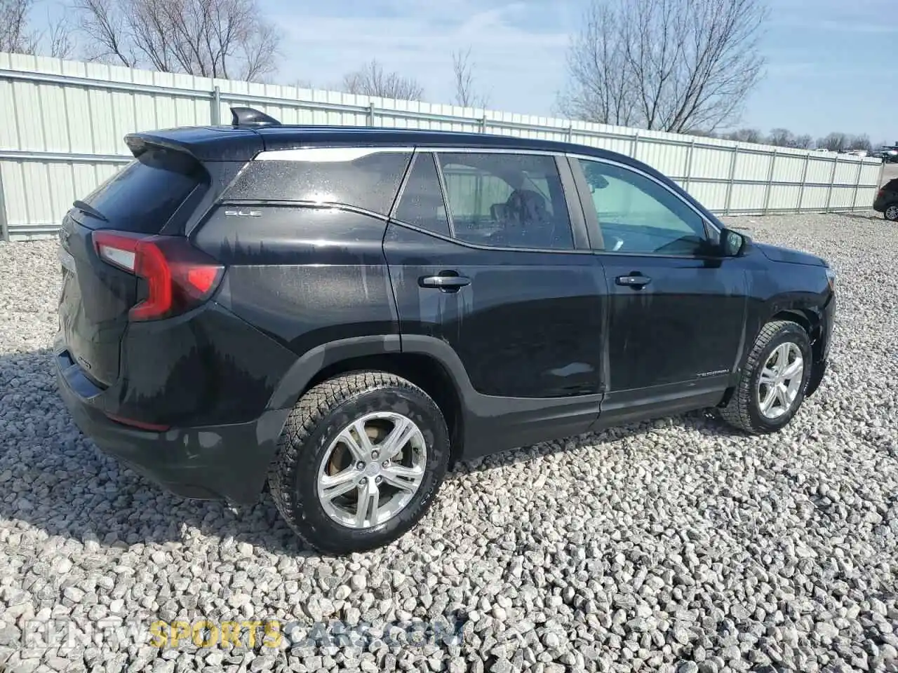 3 Photograph of a damaged car 3GKALTEV8NL142435 GMC TERRAIN 2022