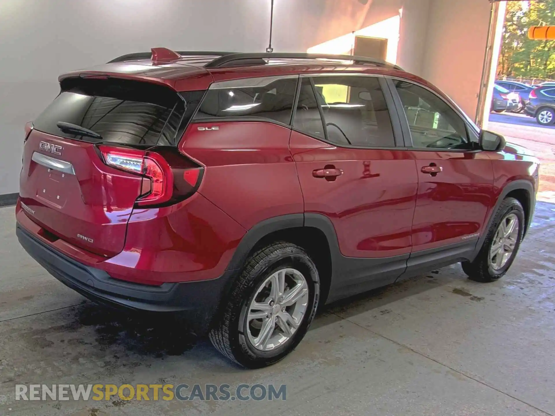 3 Photograph of a damaged car 3GKALTEV8NL201581 GMC TERRAIN 2022