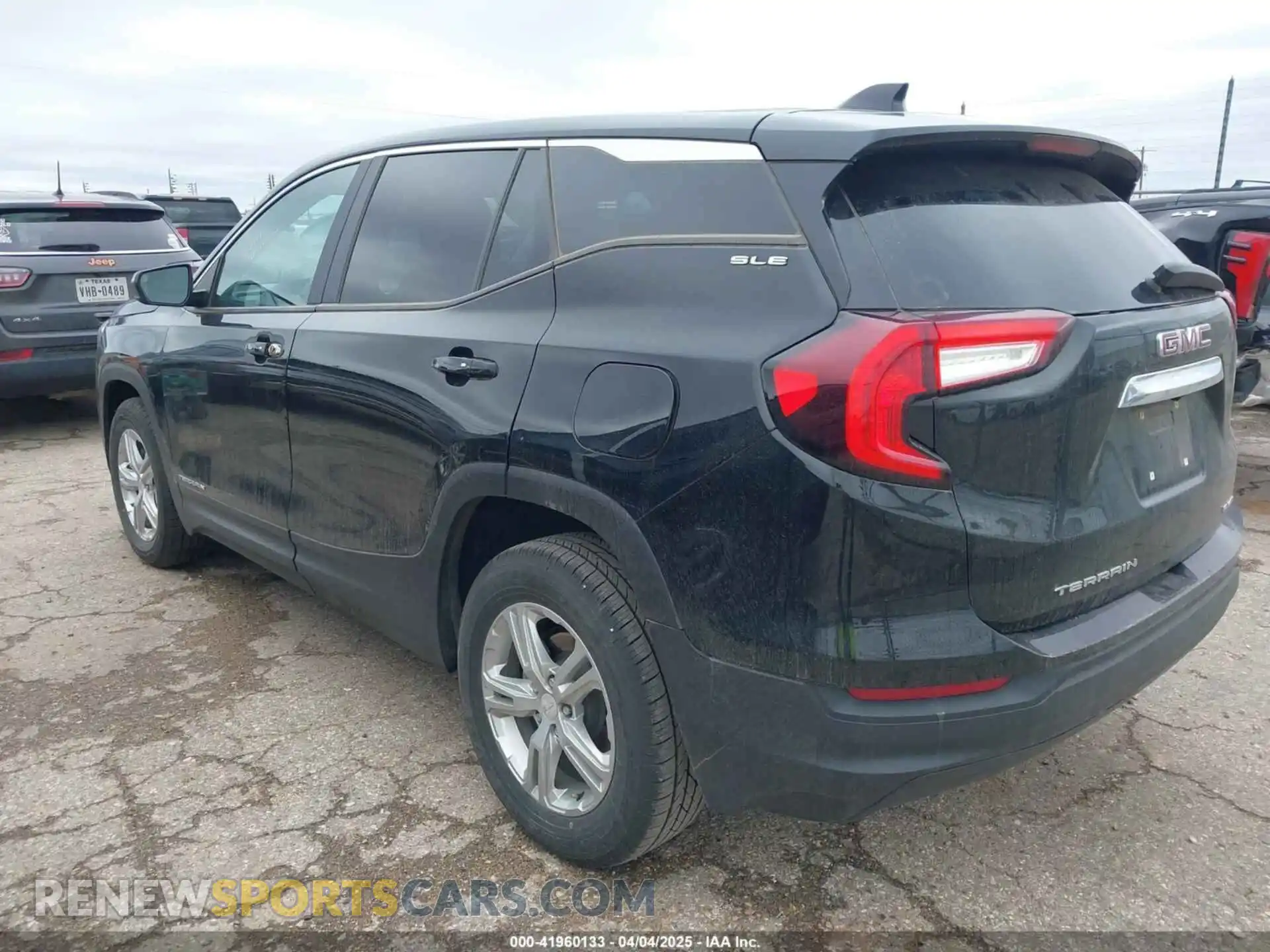 3 Photograph of a damaged car 3GKALTEVXNL173590 GMC TERRAIN 2022