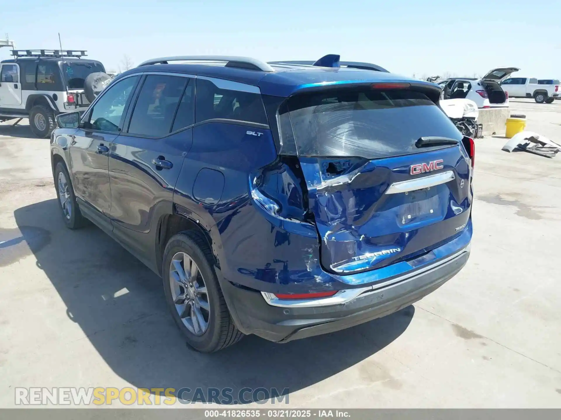 3 Photograph of a damaged car 3GKALVEV0NL183265 GMC TERRAIN 2022