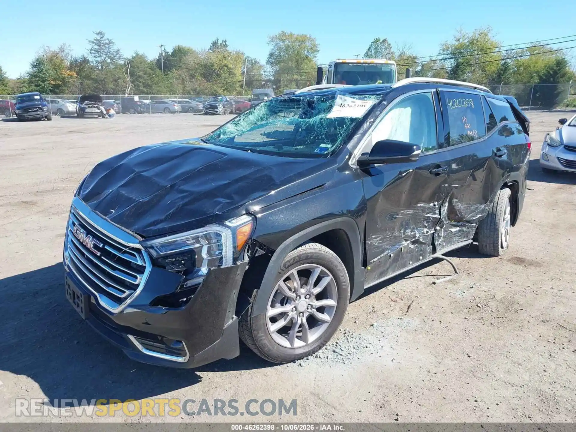2 Photograph of a damaged car 3GKALVEV1NL113015 GMC TERRAIN 2022