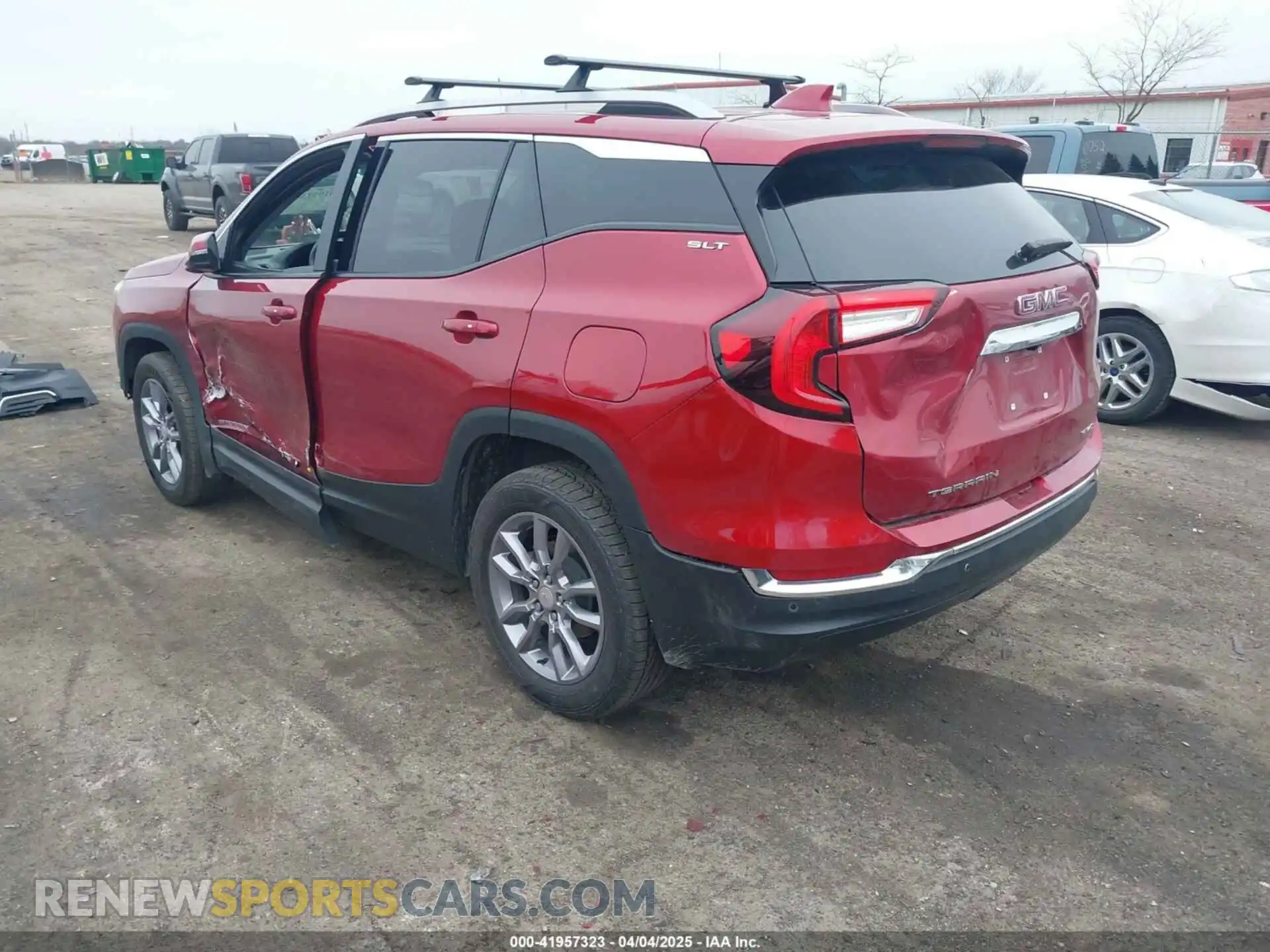 3 Photograph of a damaged car 3GKALVEV2NL141924 GMC TERRAIN 2022