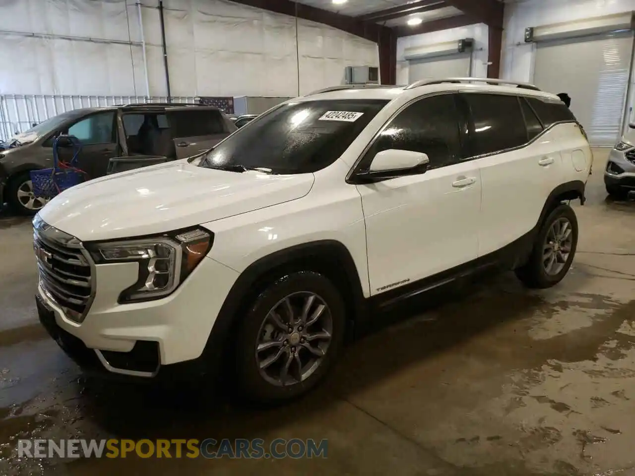 1 Photograph of a damaged car 3GKALVEV2NL259021 GMC TERRAIN 2022