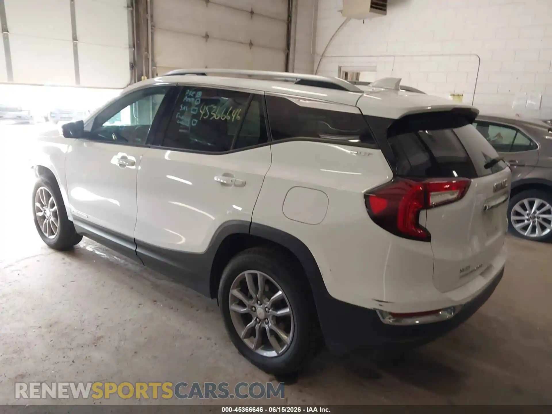 3 Photograph of a damaged car 3GKALVEV3NL292965 GMC TERRAIN 2022