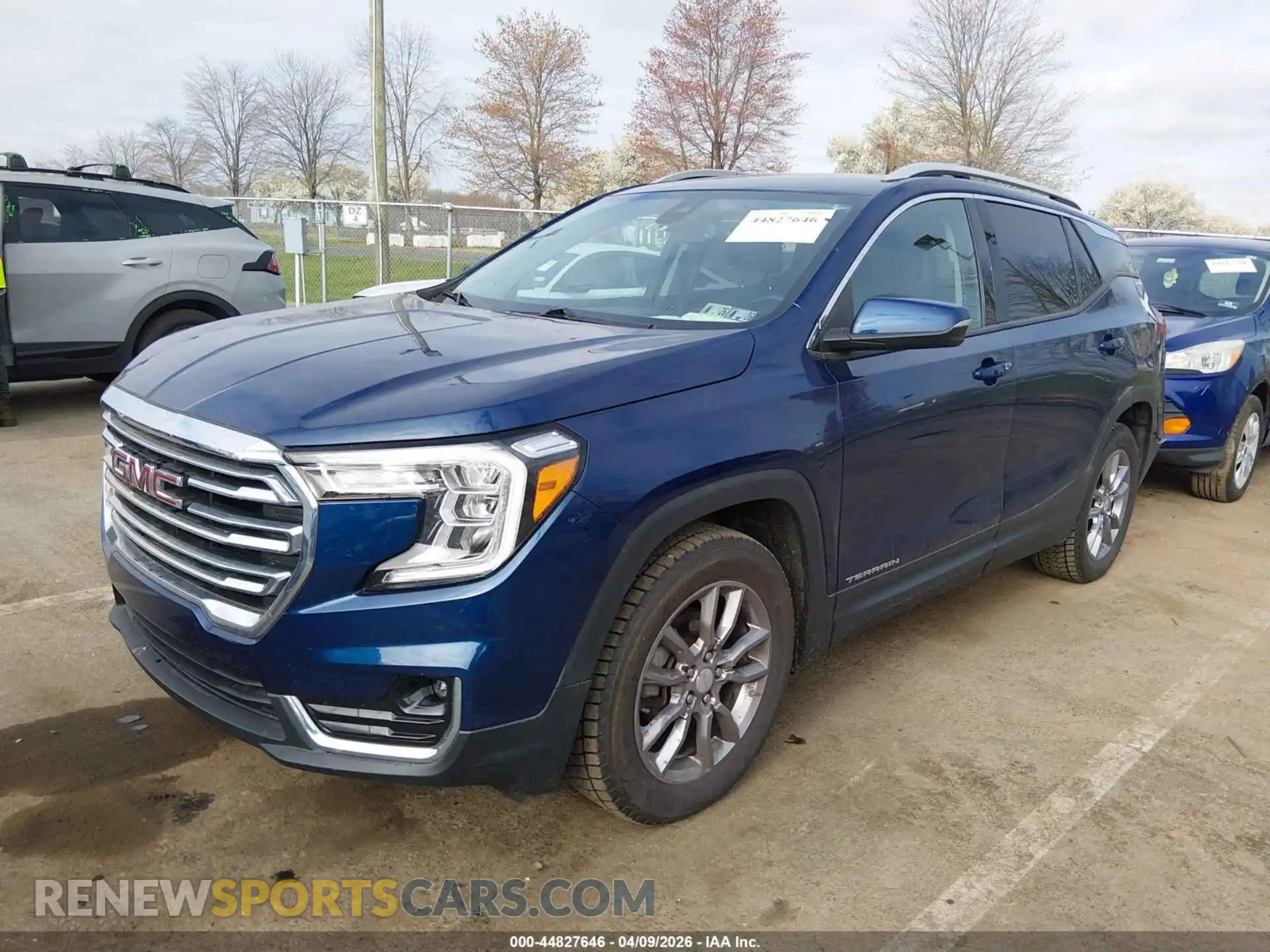 2 Photograph of a damaged car 3GKALVEV5NL144669 GMC TERRAIN 2022