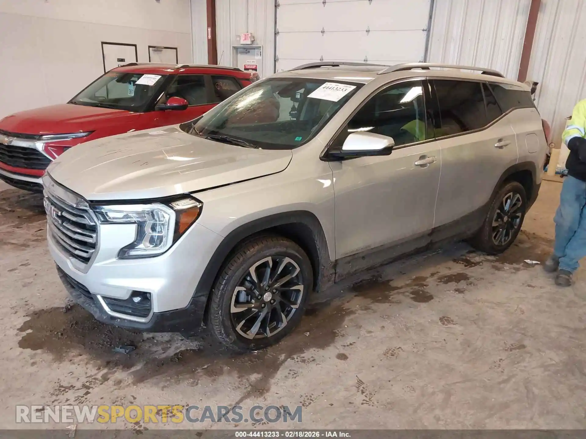 2 Photograph of a damaged car 3GKALVEV5NL154425 GMC TERRAIN 2022