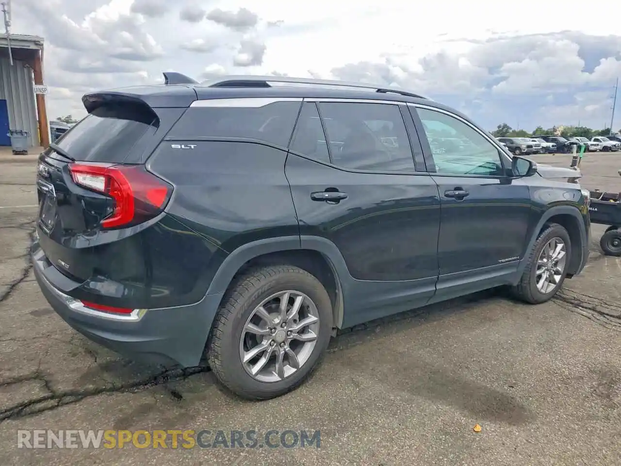 3 Photograph of a damaged car 3GKALVEV5NL183083 GMC TERRAIN 2022