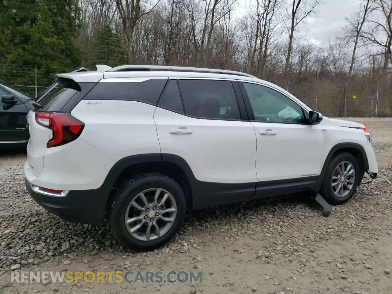 3 Photograph of a damaged car 3GKALVEV8NL121693 GMC TERRAIN 2022