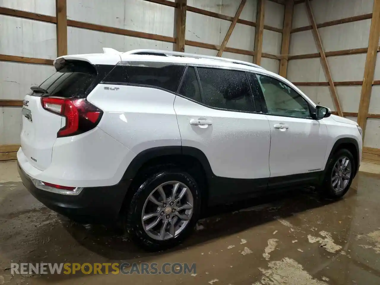 3 Photograph of a damaged car 3GKALVEV8NL186740 GMC TERRAIN 2022