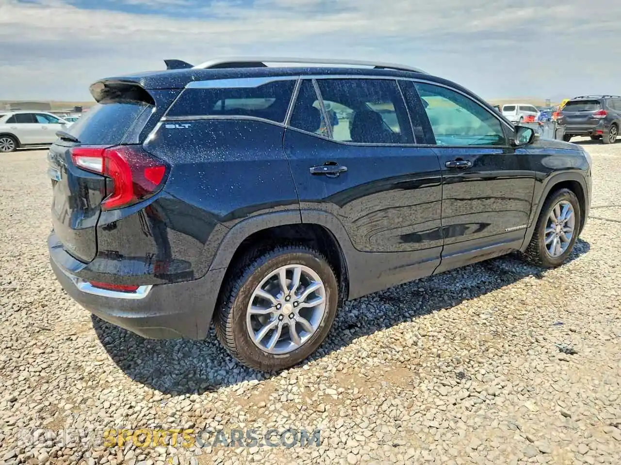 3 Photograph of a damaged car 3GKALVEVXNL100540 GMC TERRAIN 2022