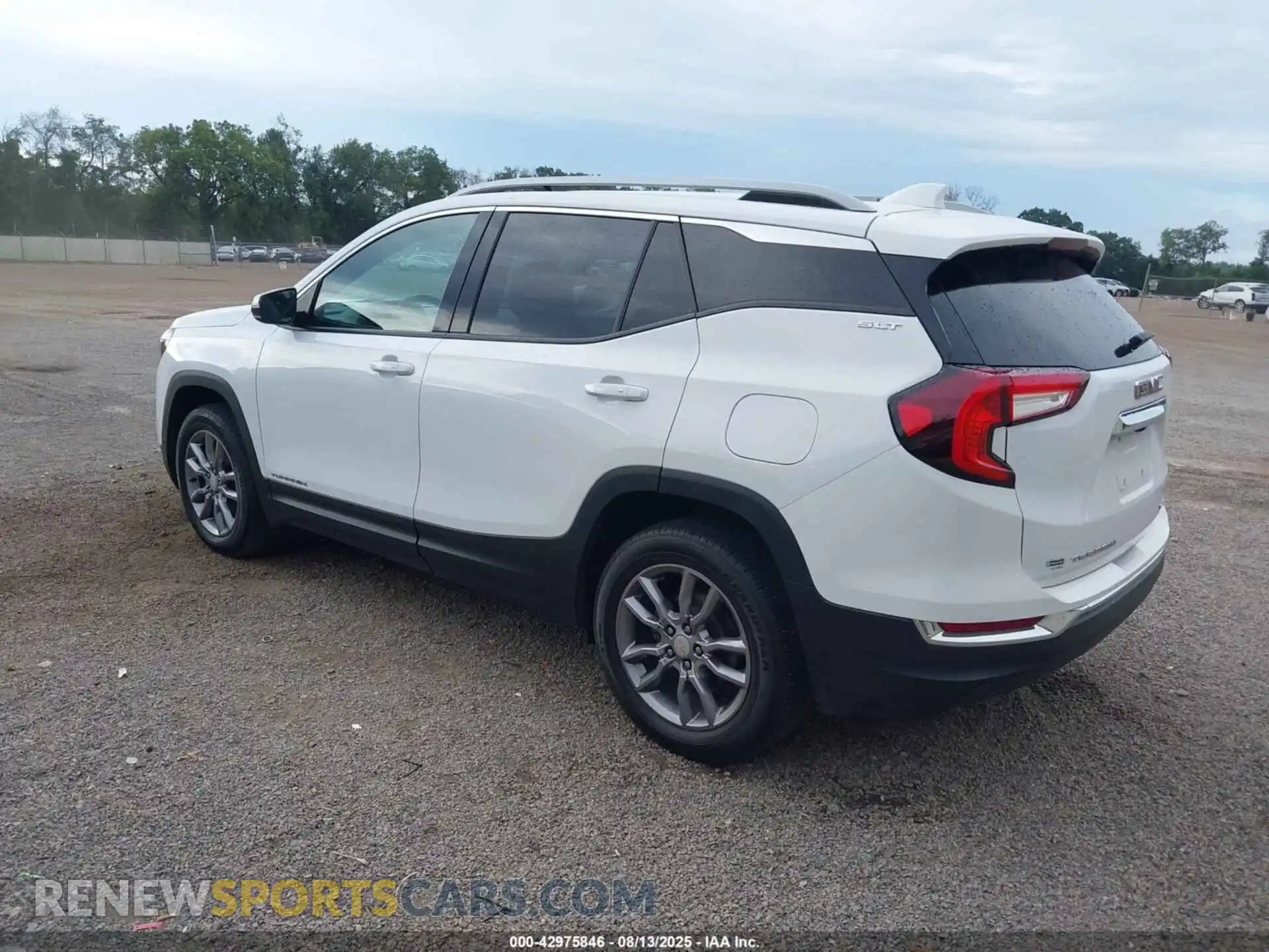 3 fotografías del automóvil dañado 3GKALVEVXNL210276 GMC TERRAIN 2022