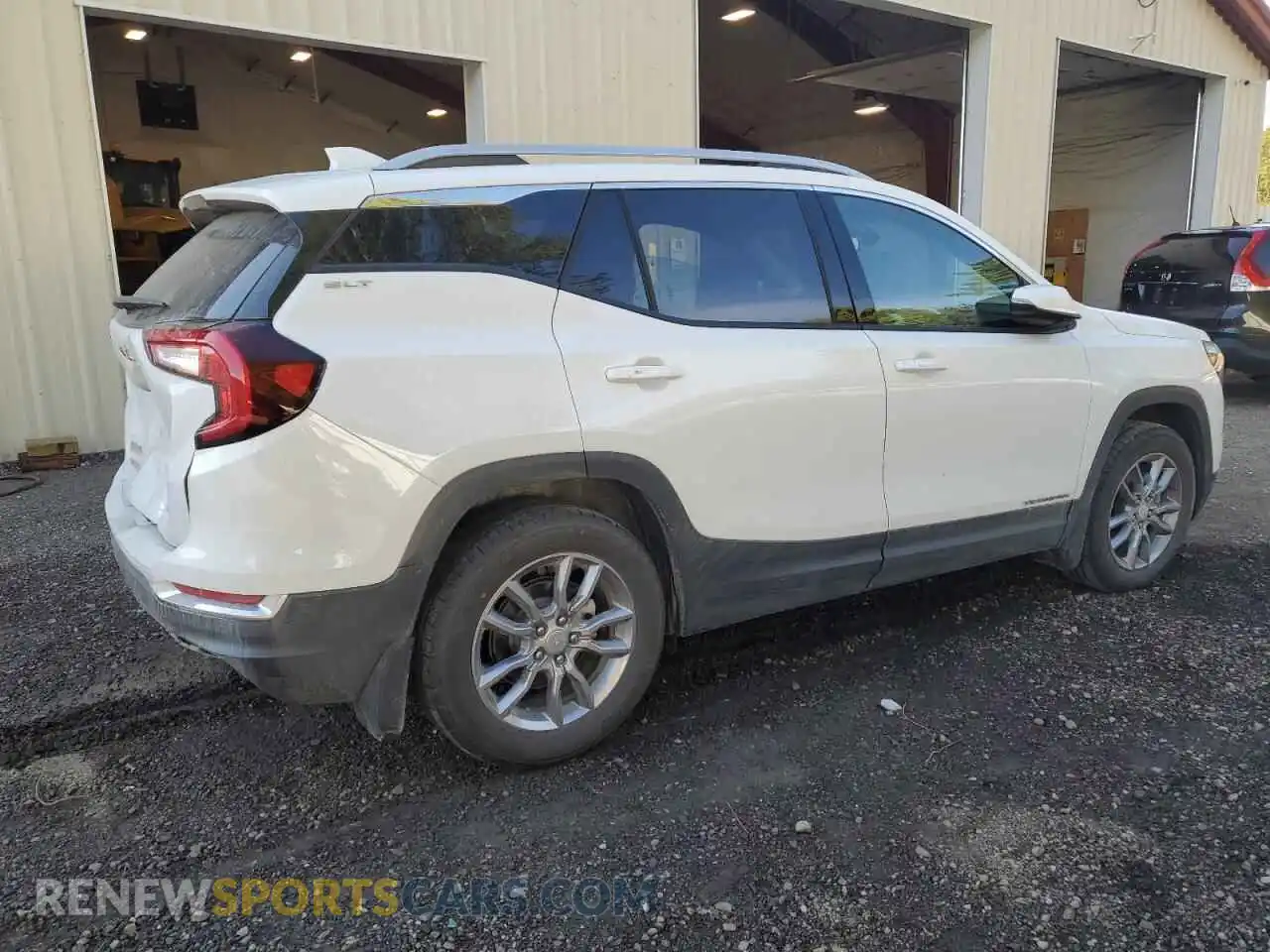 3 Photograph of a damaged car 3GKALVEVXNL223349 GMC TERRAIN 2022
