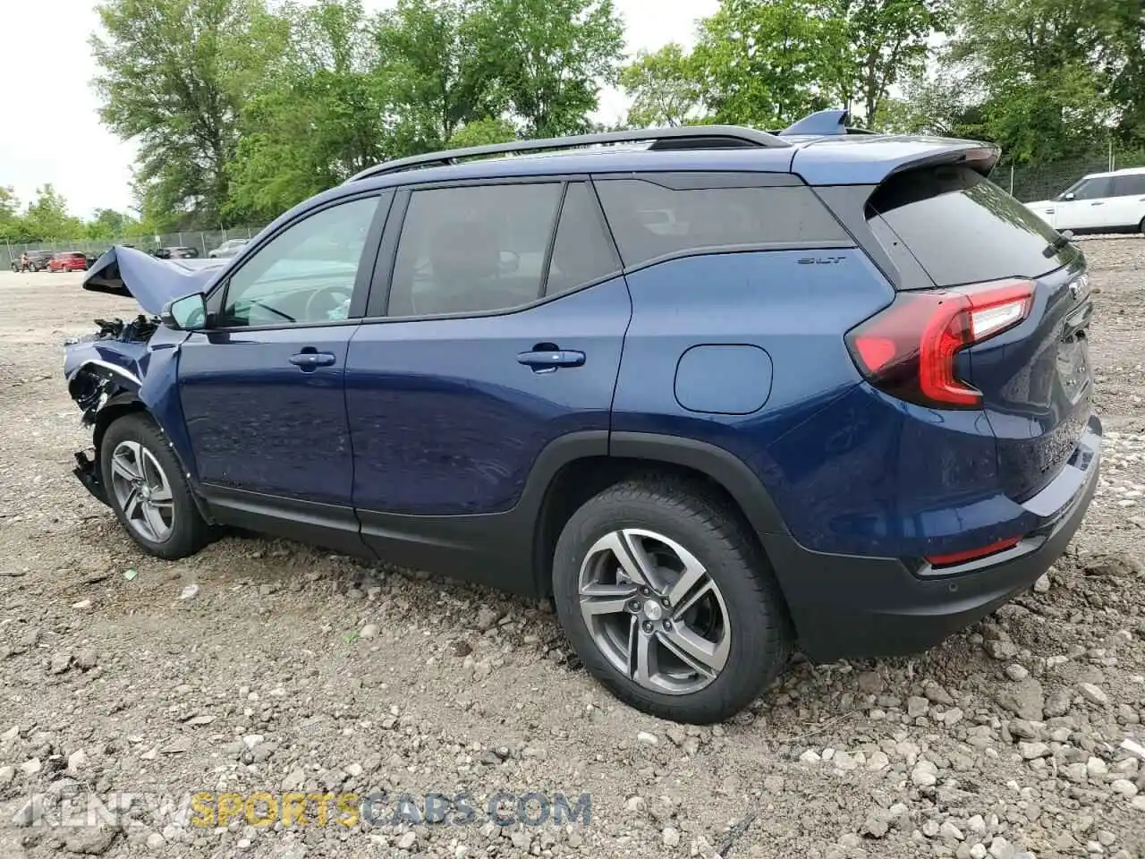 2 Photograph of a damaged car 3GKALVEVXNL241463 GMC TERRAIN 2022