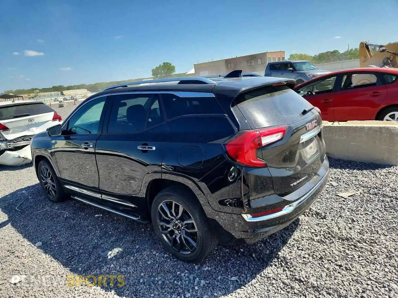 2 Photograph of a damaged car 3GKALXEV0NL293227 GMC TERRAIN 2022