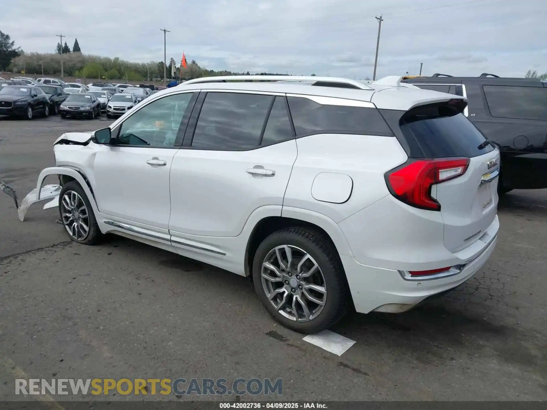 3 Photograph of a damaged car 3GKALXEV1NL301271 GMC TERRAIN 2022