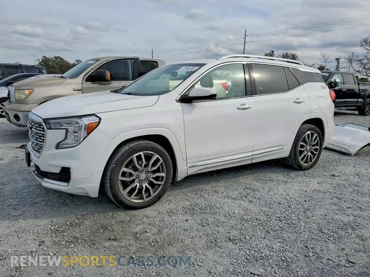 1 Photograph of a damaged car 3GKALXEV4NL286152 GMC TERRAIN 2022