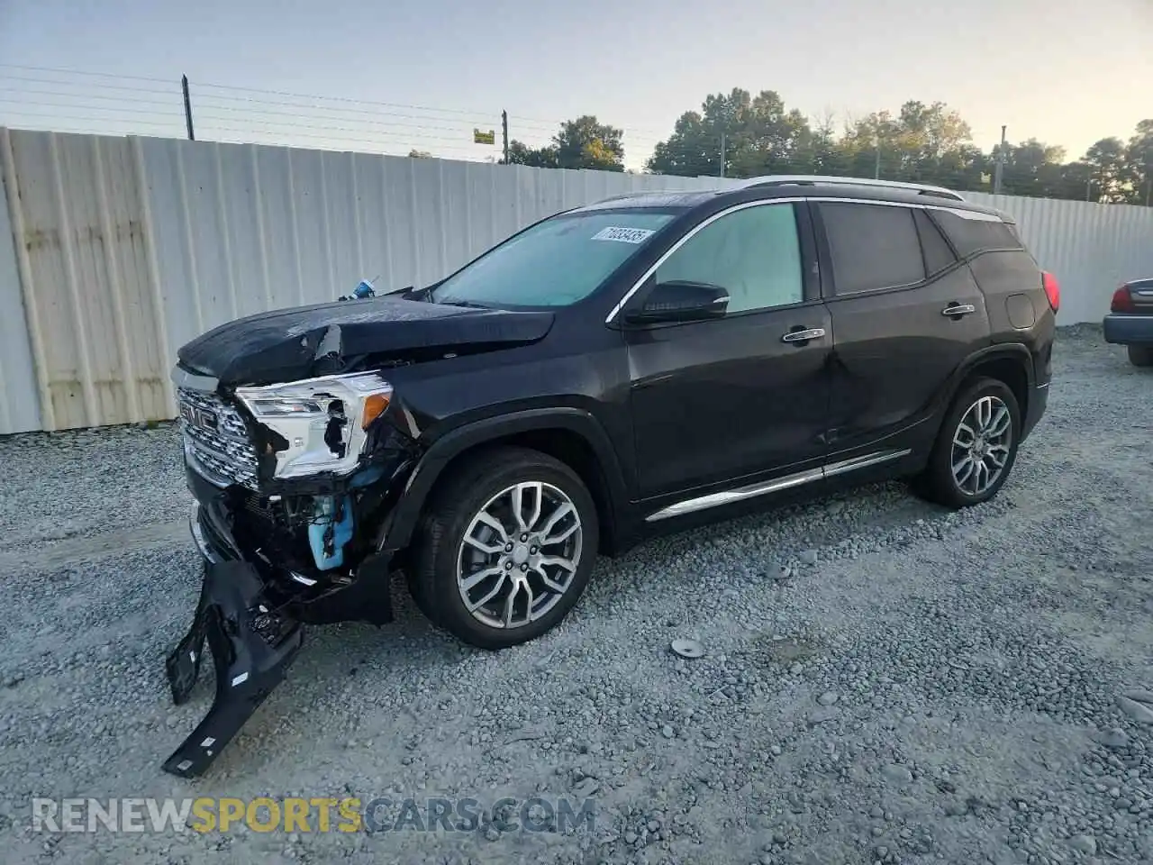 1 Photograph of a damaged car 3GKALXEV4NL293327 GMC TERRAIN 2022