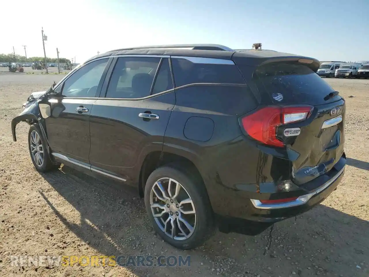 2 Photograph of a damaged car 3GKALXEV9NL246326 GMC TERRAIN 2022