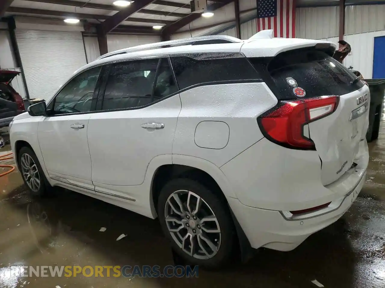 2 Photograph of a damaged car 3GKALXEV9NL290603 GMC TERRAIN 2022