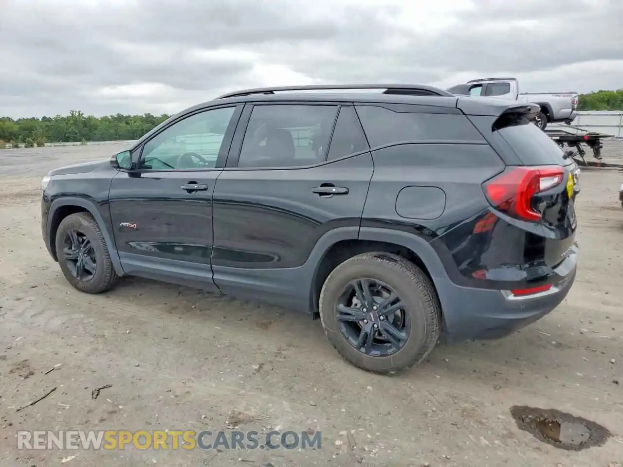 2 Photograph of a damaged car 3GKALYEV7NL310109 GMC TERRAIN 2022