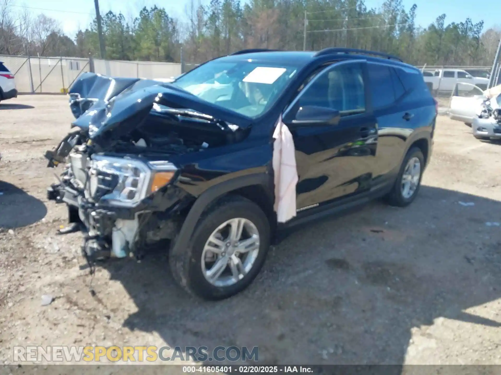 2 Photograph of a damaged car 3GKALMEG0PL255094 GMC TERRAIN 2023