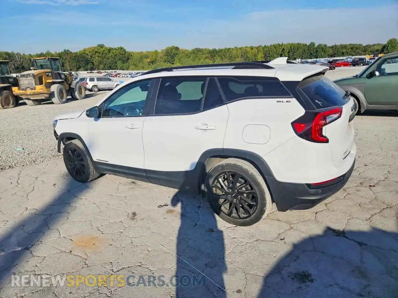 2 Photograph of a damaged car 3GKALMEG6PL167800 GMC TERRAIN 2023
