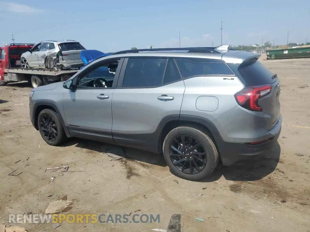 2 Photograph of a damaged car 3GKALMEG7PL104771 GMC TERRAIN 2023