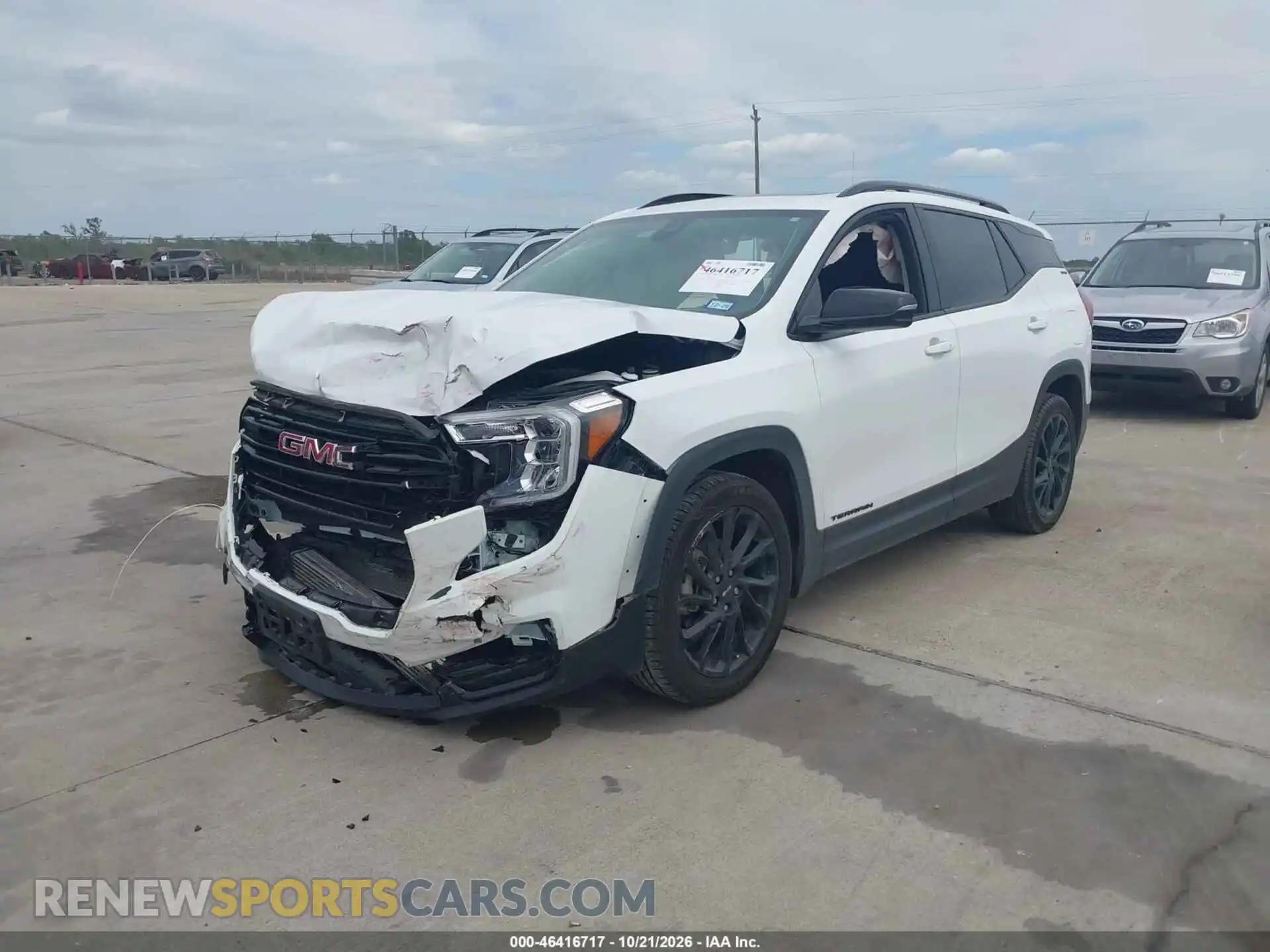 2 Photograph of a damaged car 3GKALMEG7PL131176 GMC TERRAIN 2023