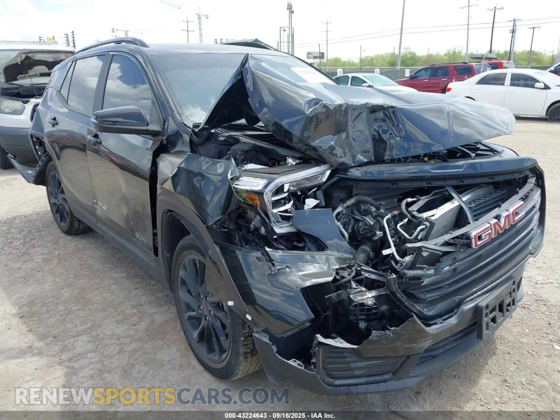1 Photograph of a damaged car 3GKALMEG7PL196304 GMC TERRAIN 2023