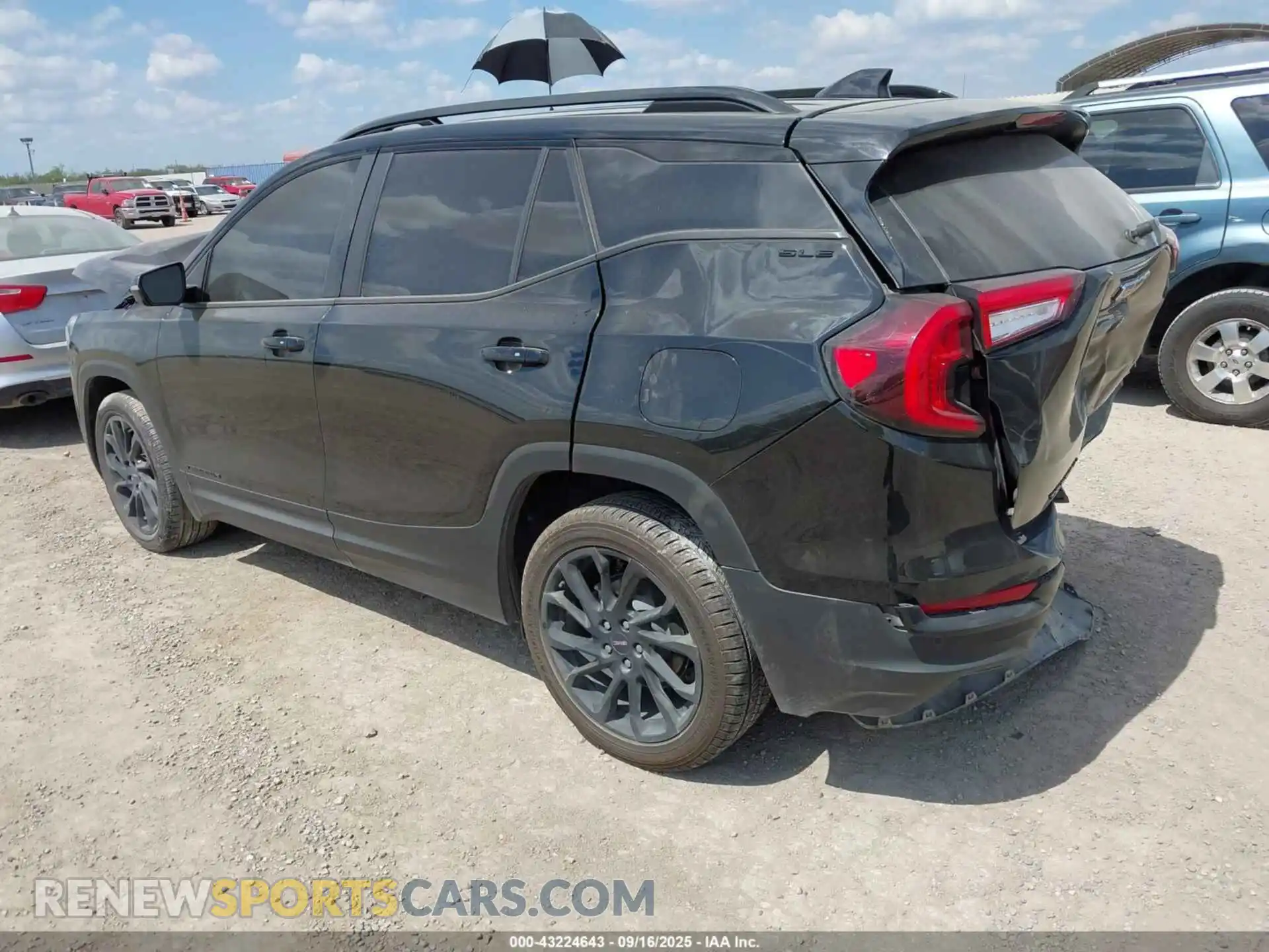 3 Photograph of a damaged car 3GKALMEG7PL196304 GMC TERRAIN 2023