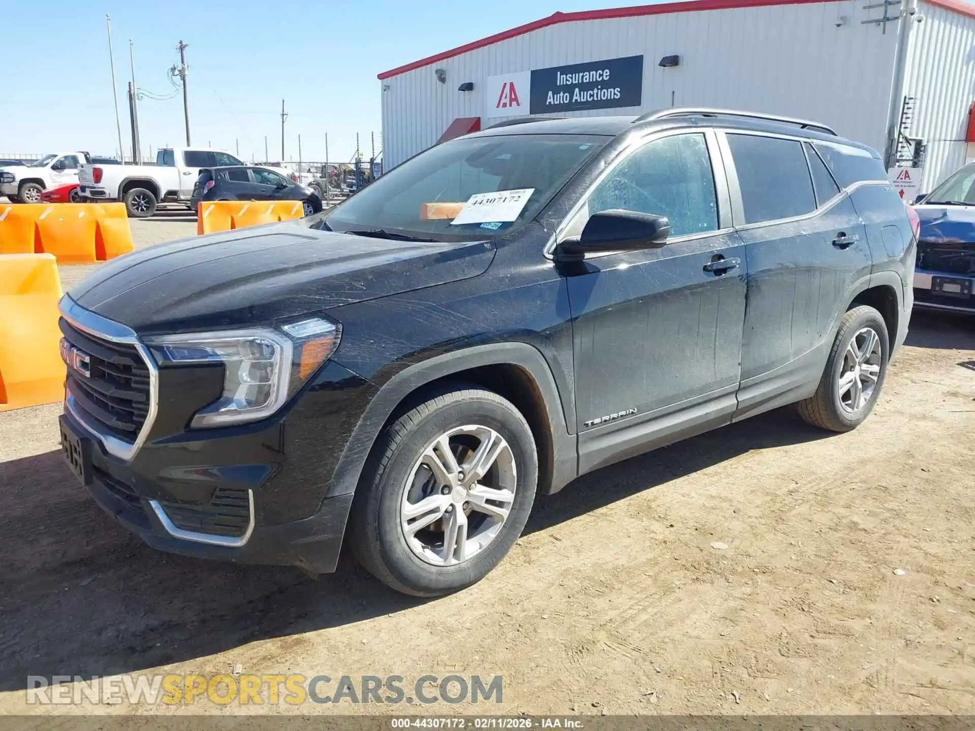 2 Photograph of a damaged car 3GKALMEG8PL118470 GMC TERRAIN 2023