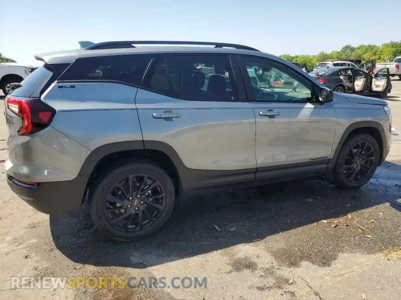3 Photograph of a damaged car 3GKALMEG8PL151744 GMC TERRAIN 2023