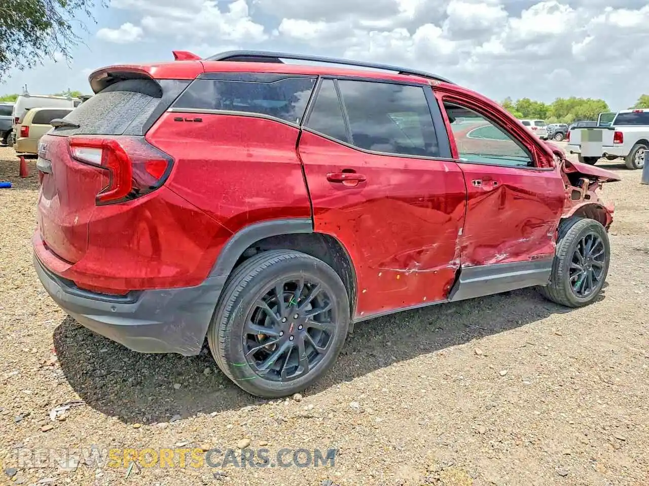 3 Photograph of a damaged car 3GKALMEG8PL217662 GMC TERRAIN 2023