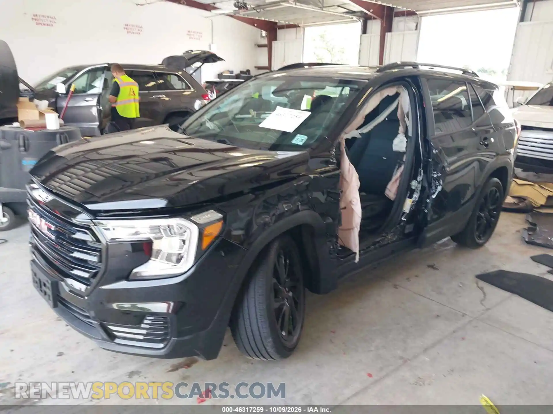 2 Photograph of a damaged car 3GKALMEG9PL238987 GMC TERRAIN 2023