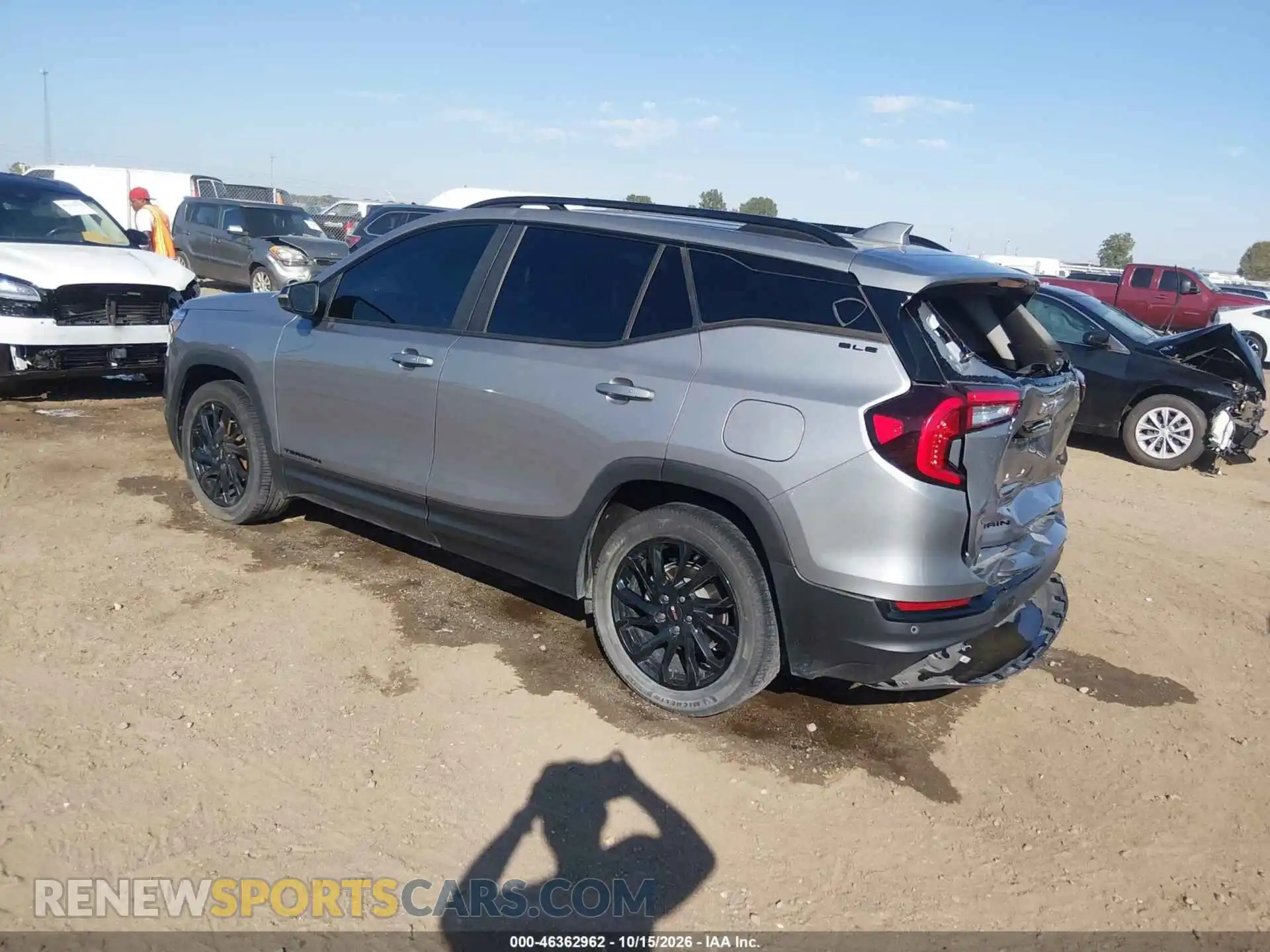 3 fotografías del automóvil dañado 3GKALMEGXPL133343 GMC TERRAIN 2023