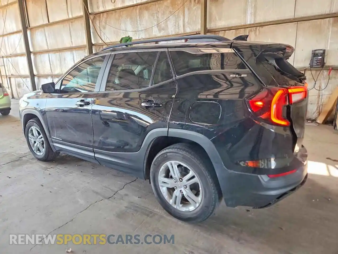 2 Фотография поврежденного автомобиля 3GKALMEGXPL270833 GMC TERRAIN 2023