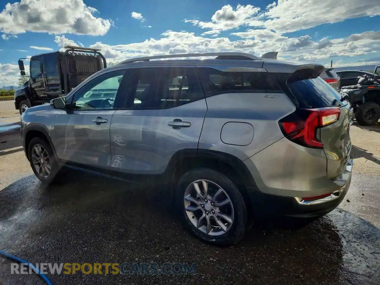 2 Photograph of a damaged car 3GKALPEG0PL153151 GMC TERRAIN 2023